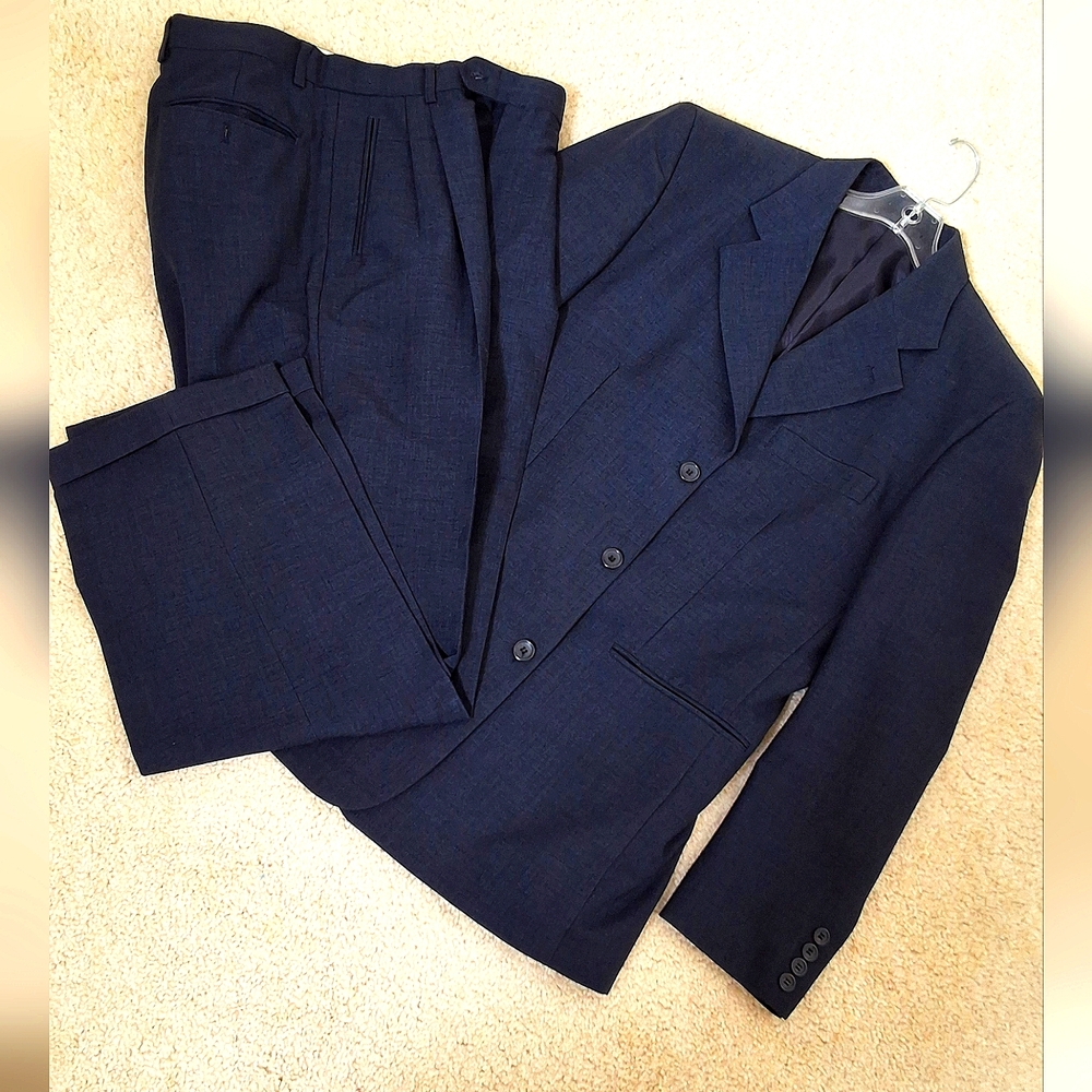 Alberto Celini, Men's 38R Dark Navy Blue 2 Piece Suit